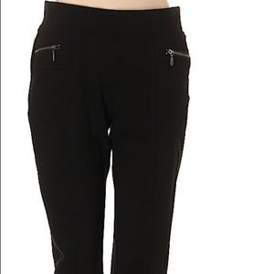 🎈3/$25 🎈 Matty M stretchy skinny cropped pants